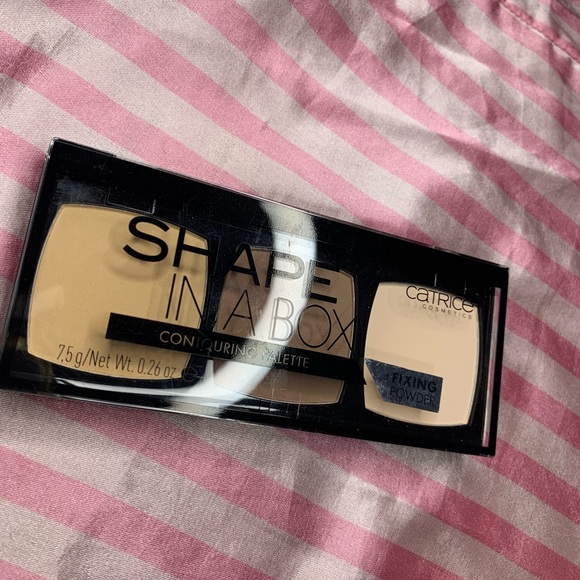 Makeup bundles!!!!! - Picture 8 of 10